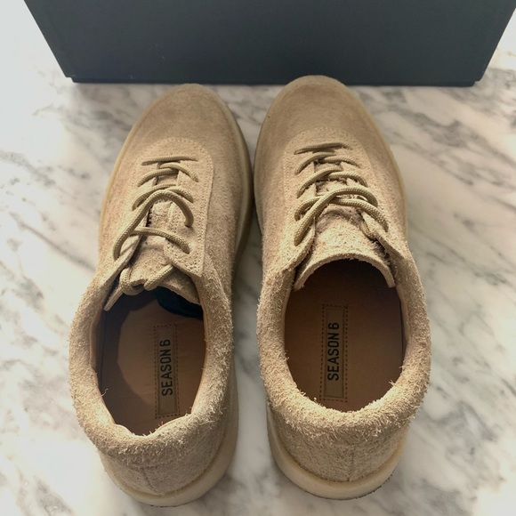 Yeezy Season 6 Crepe Sole Sneaker - Picture 5 of 6
